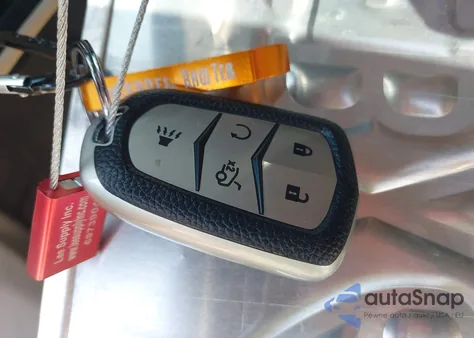 2015 Cadillac Xts Luxury from USA, damaged, VIN 2G61M5S34F9117272